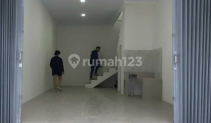 For Rent/Sale New 3.5-Story Shop House in Jelambar, West Jakarta