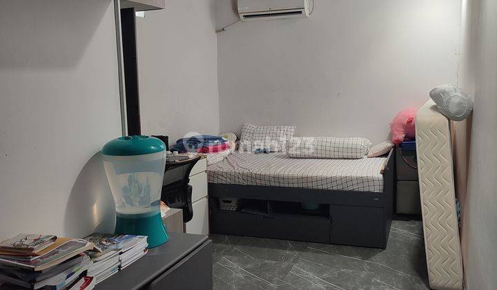 Dijual ruko 3lantai di Kemanggisan Raya 7