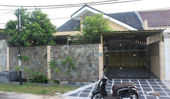 Dijual Ceoat Rumah Tua di Meruya Utara 2