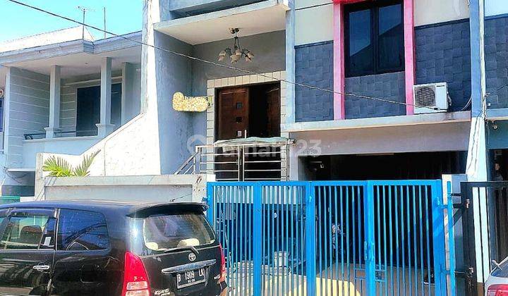 Dijual Cepat Rumah di Taman Cosmos 1