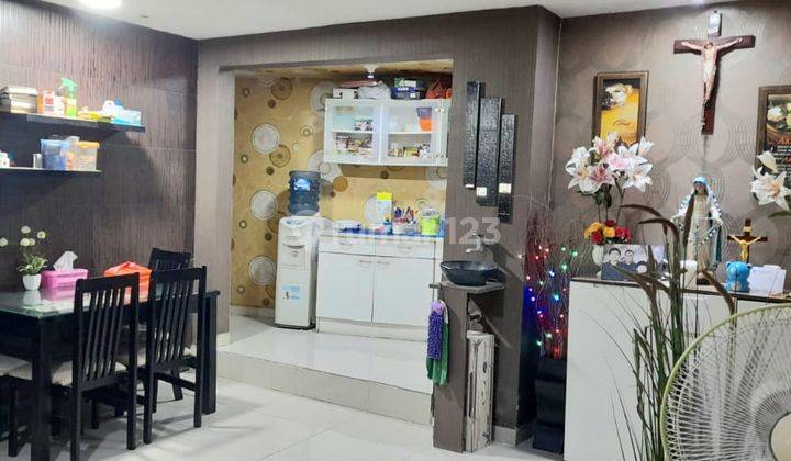 Dijual Dibawah NJOP Rumah bonus Kostan di Sawah Besar 1