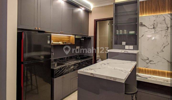 Disewakan Unit Baru Fullfurnish di Permata Hijau Suites 2