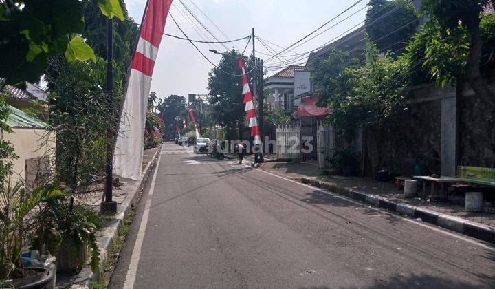 Dijual Rumah 2lt di kawasan Premium Menteng 2