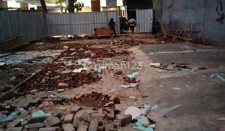 Dijual tanah siap bangun di kawasan strategis di Meruya 2