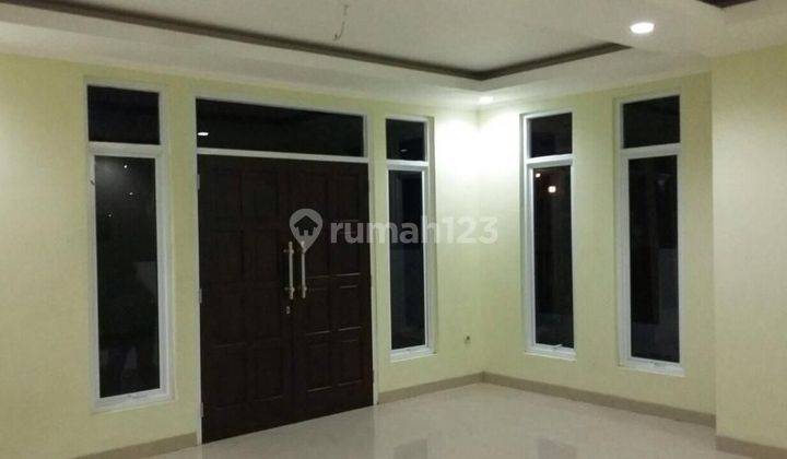 Dijual rumah 2lantai siap Huni di Taman Aries 2