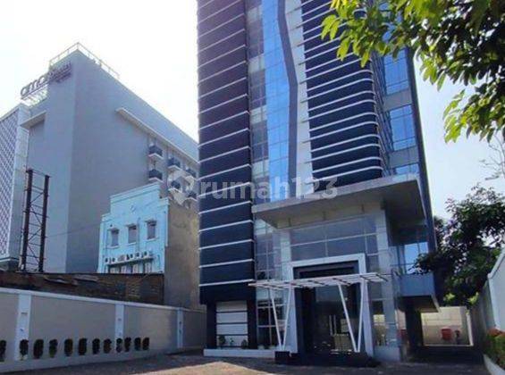 Dijual Gedung Baru 7lt di kawasan strategis di Pancoran 1