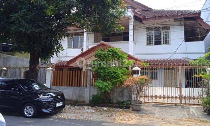 Disewakan Super MURAH Rumah Kost 21kmr di Tanjung Duren Utara 1