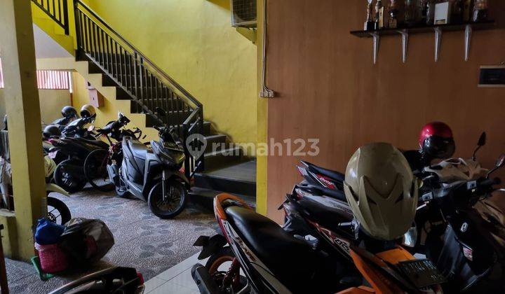 Dijual Rumah bonus Kost Kondisi Full di Johar Baru 2