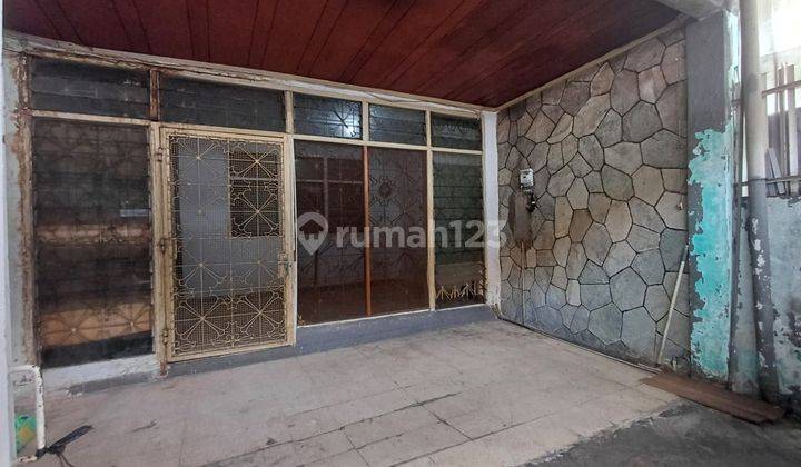 Dijual Murah Rumah Tua 2lt di Tanah Sereal Jembatan Lima 1