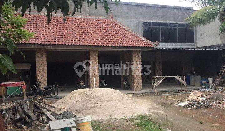 Disewakan Gedung ex. Resto di daerah Peta Barat  2