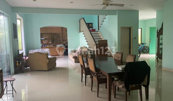 Dijual Cepat Rumah Mewah 2Lt Luas 450M2 di Kota Wisata Cibubur