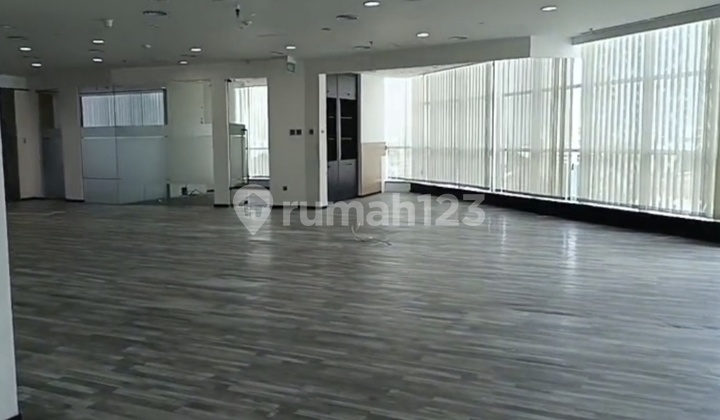 For Rent 350m2 Office Unit Ready to Use in Apl Tower