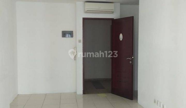 Disewakan Unit 2BR Unfurnish Apartemen Mediterania Garden 2 1