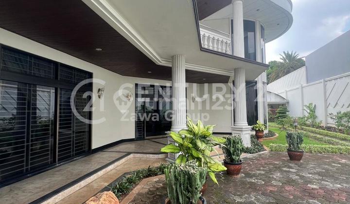 Dijual Rumah Mewah di Kemanggisan Jakarta Barat