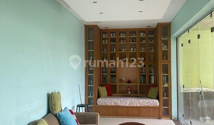 Dijual Cepat Rumah Mewah 2Lt Luas 450M2 di Kota Wisata Cibubur 2