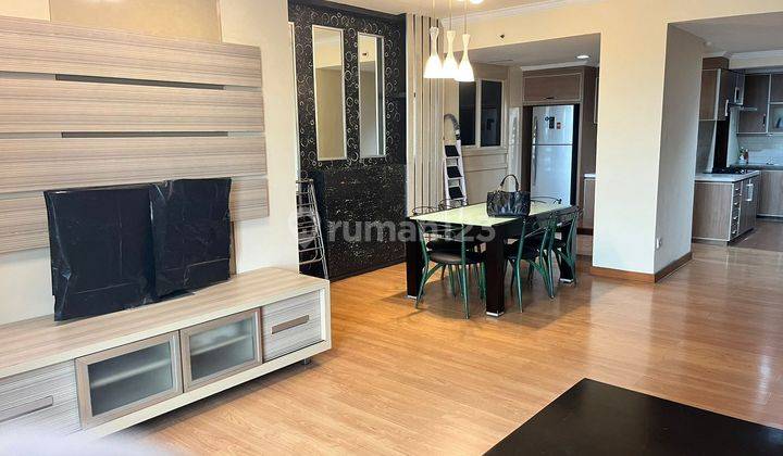 Disewakan Unit 2Br fullfurnish Apartemen Grand Tropic 2