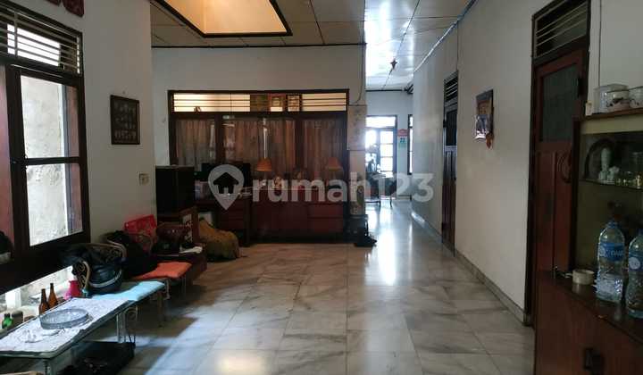 Dijual Rumah 10x42m Cocok Untuk Kost Di Kartini Pasar Baru