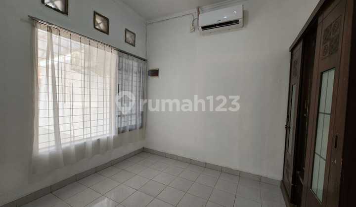 For Rent: 3+1 Bedroom House Inside Complex in Jelambar 2