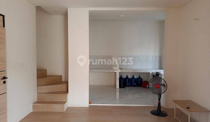 Dijual Harga Bu Rumah 2lt Di Lippo Karawaci 1