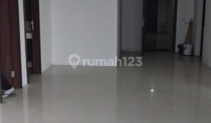 Dijual di Bawah NJOP Unit 2+1Br di Apartemen St. Moritz Puri Dijual di Bawah NJOP Unit 2+1Br di Apartemen St. Moritz Puri