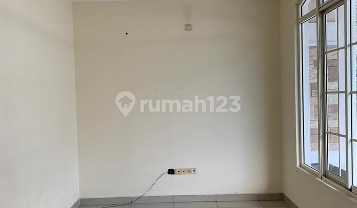 Disewakan Rumah Hunian 2 Lantai  2
