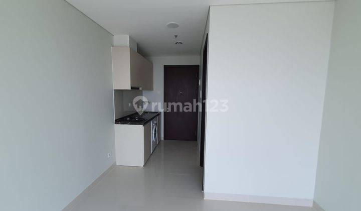 MURAH!! DI Sewakan Apartemen Tahunan View Perkotaan 1