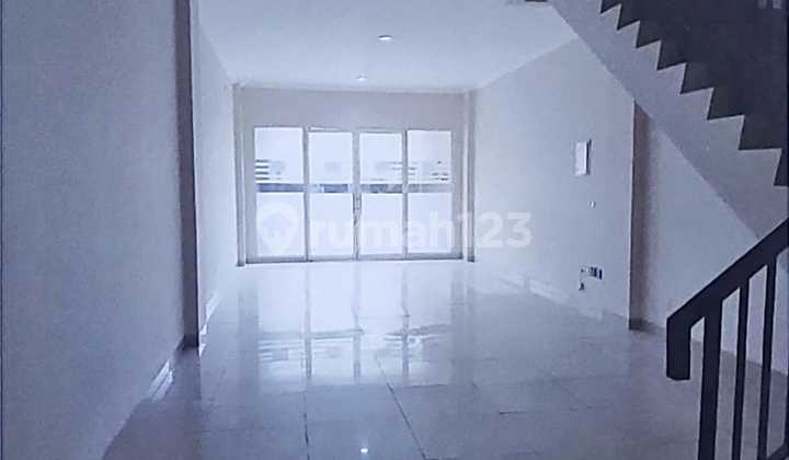 Ruko Green Lake city CBD Bagus HGB 