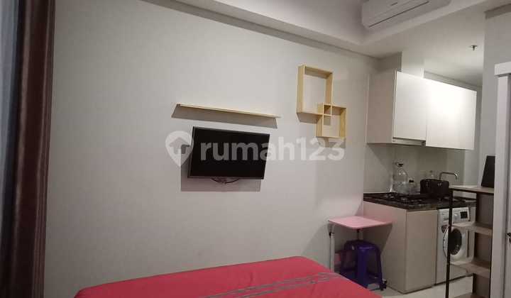 Disewakan Studio Furnish Apartemen Puri Mansion 1