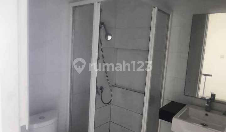 Disewakan Rumah Green Lake 2 Kamar Tidur Siap Huni 2