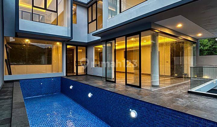 Rumah Mewah Siap Huni di Kemang, Ada Private Lift Dan Pool,jaksel 1