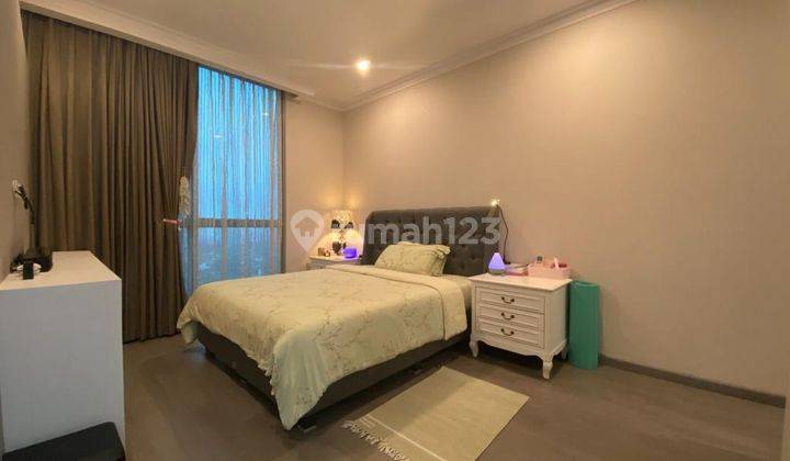 kamar tidur apartment residence 8 senopati 3