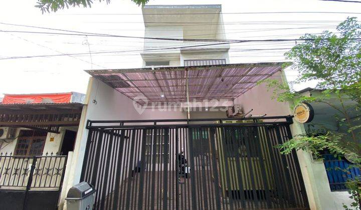 Rumah Murah 2 Lantai di Villa Anggrek Pondok Indah, Jaksel 1