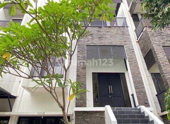 Rumah Mewah di Bonavista Residence, Lebak Bulus, Jakarta Selatan 2