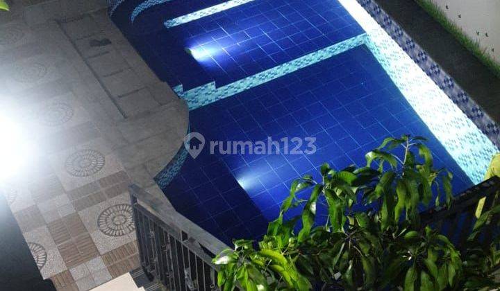 Rumah Modern Luxury 4.5 Lantai di Cilangkap, Jakarta Timur 1