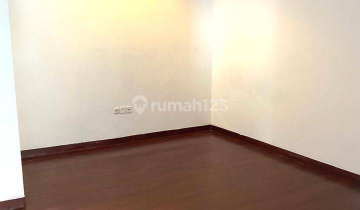 Rumah Cantik Sangat Terawat di Tebet, Lingkungan Nyaman Bebas Banjir Jakarta Selatan 2