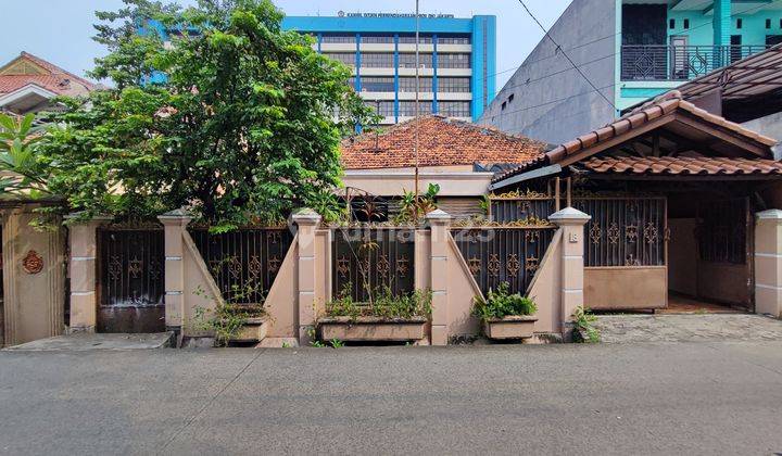 Jual Cepat Rumah Lama dekat jalan Raya Otista, Jakarta Timur 2