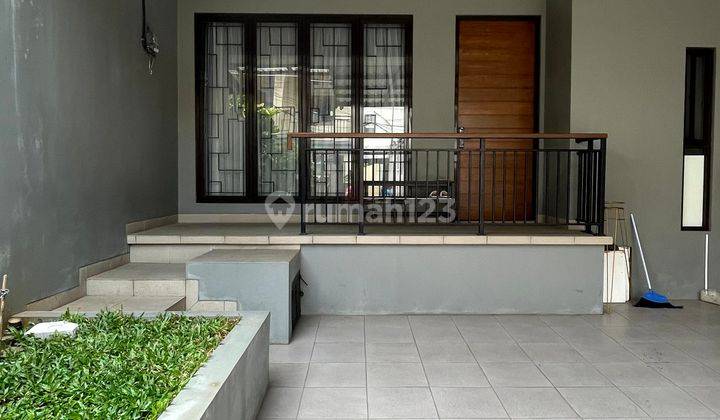 Rumah 2 Lantai baru Renovasi di Cipete. Dekat Sekolah Prancis 1