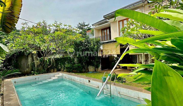 Turun Harga Rumah Cantik Asri di Lebak Bulus, Jakarta Selatan 1