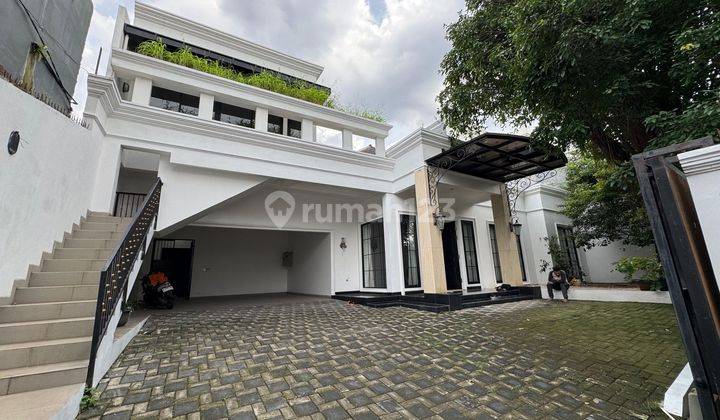 Rumah Cantik Sangat Terawat Lokasi Strategis Bebas Banjir Di Kemang, Jaksel 2