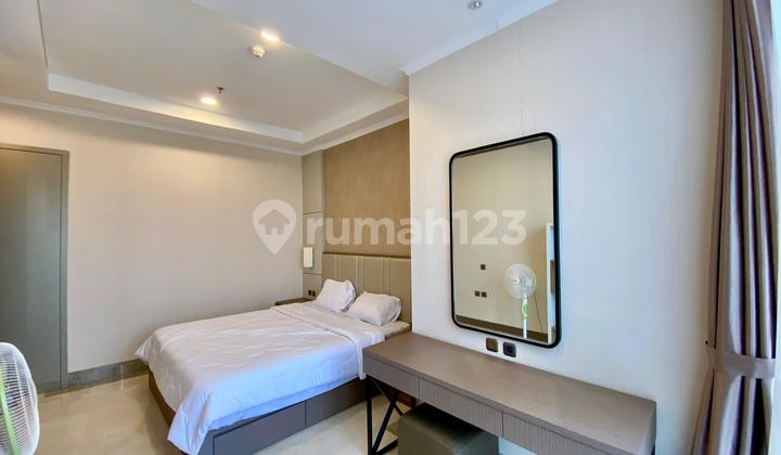 kamar tidur apartment district 8 senopati 3