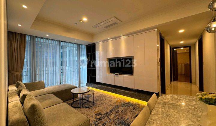 ruang tamu apartemen casa grande residence 3br