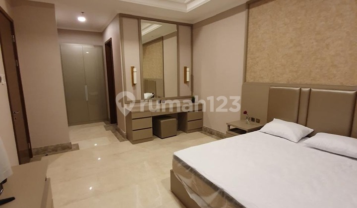 kamar tidur apartment district 8 senopati 1