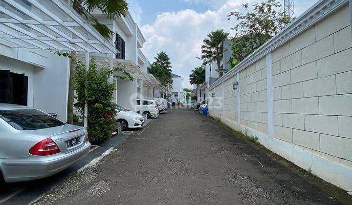 Rumah Dalam Townhouse Terawat Siap Huni Di Lebak Bulus, Jaksel 2