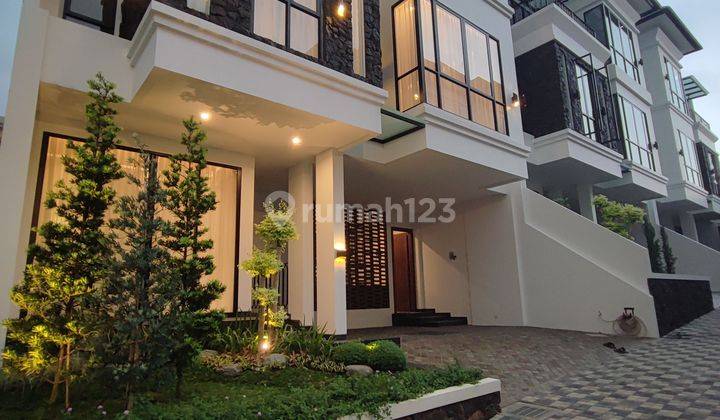 Rumah 3 Lantai Modern Classic Furnished Di Lebak Bulus, Jaksel 2