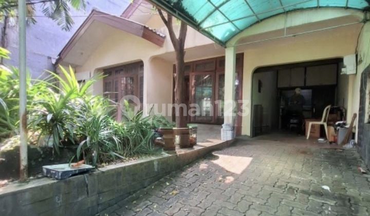 Rumah Lama Area Prime Pondok Indah Harga Dibawah NJOP Dalam Komplek Pondok Indah Jakarta Selatan Rumah Lama Area Prime Pondok Indah Harga Dibawah NJOP Dalam Komplek Pondok Indah Jakarta Selatan