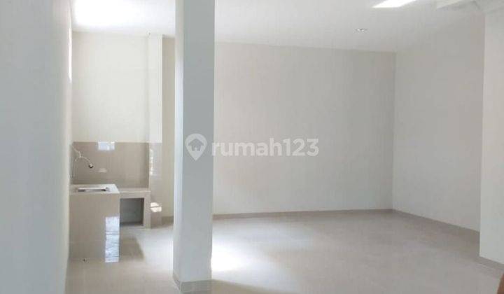 TURUN HARGA!! Rumah 3 lantai di Pluit house 3BR Brand New 2