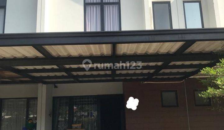 MINIMALIS! Rumah 3 Lantai di Citra Garden Puri dijual  1