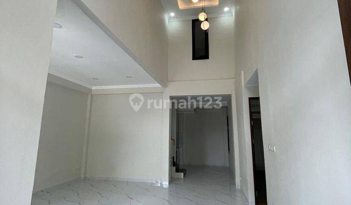 CANTIK MINIMALIS! Rumah Di Nusaloka minimalis dijual!  2