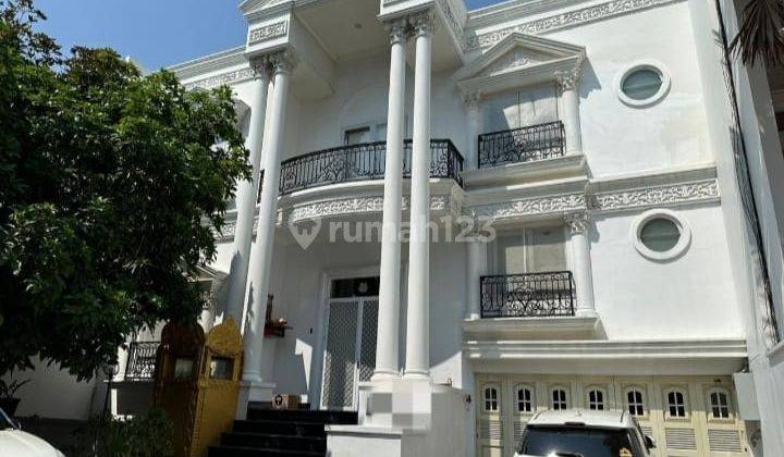 Turun Harga! Mewah & Megah Rumah Di Pik Cluster Venice Furnished  1