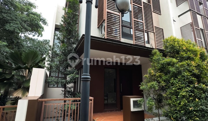 Cheapest House For Sale On The Market In Whelford Greenwich Cluster Bsd City Guaranteed! 2